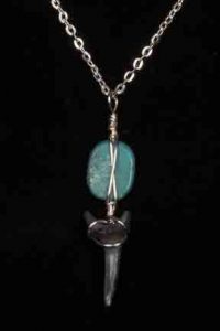Ocean Sands Jewelry : Necklace - Shark Tooth ST1.2-TU8-18S