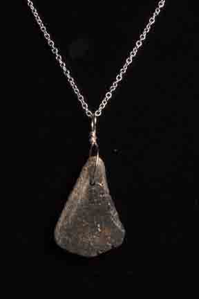 Ocean Sands Jewelry : Necklace - Whale Bone WB7.8-18S