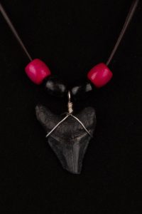 Ocean Sands Jewelry : Necklace - Megalodon Tooth ME07.4-LBR42-WBFM4