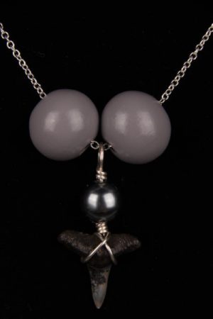 Ocean Sands Jewelry : Necklace - Shark Tooth ST01.6-S20-GHE1-WB2