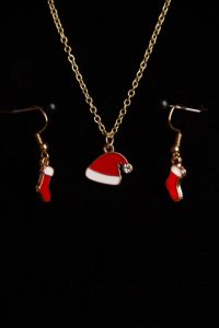 Fashion Fun Necklace :  FFNX-HAT-SOK2-FHG2-18G