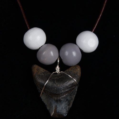 Ocean Sands Jewelry : Necklace - Megalodon Tooth ME27.8-WB4-42L